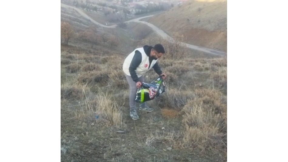 Sokak Hayvanlarını Koruma Projesi Başkanımız ve Sosyal Medya Danışmanımız Batuhan DOĞAN